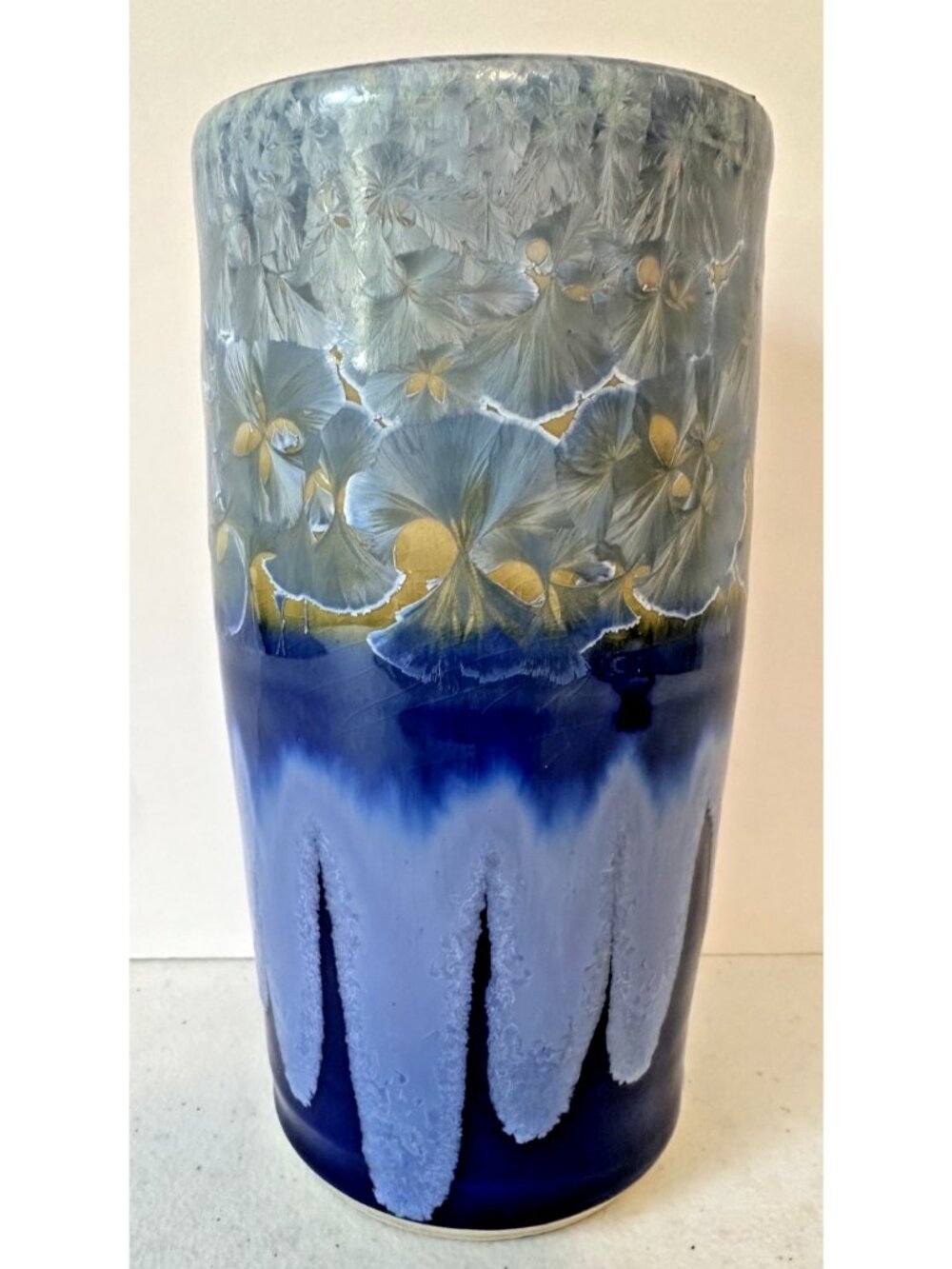 Pepperwood Pottery green Crystaline Studio Art Pottery Vase blue drip glaze 7”